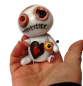 Preview: Voodoo Zombie Püppchen Räuchermännchen ☣ Stecknadeln Herz ☣ Stienzeug Räucherfigur