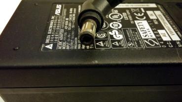 Delta Electronics ASUS Netzteil ❖ Ladegerät ❖ AC Adapter ❖ ADP-90SB BB ❖ 19V