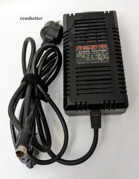 ESCOM Advanced Power Adapter Netzteil UP30430 4 polig Mod. UP30430  5V-12V