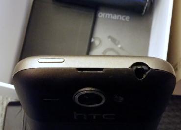 HTC Wildfire A3333 Smartphone ☢ 5MP ☢ Android 2.1 ☢ mit Verpackung ☢ 2 Akku*s