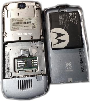 Motorola MOTO SLVR L6 Handy | 2 Zoll | 0.3 MP | Klassisch/Candy-Bar | Silber | Simlock Frei