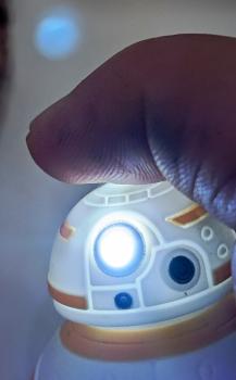 Star Wars Droide BB-8 Schlüssel -Taschenanhänger mit Licht und Sound