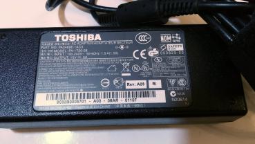 Toshiba Notebook Netzteil ❖ PA -1750 - 08 ❖ 15V-5A