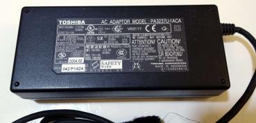 Toshiba Notebook Netzteil ❖ PA-3237U-1ACA ❖15V-8A