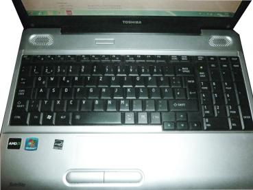 TOSHIBA Satellite L500D - 13H Notebook | AMD DualCore 2x 2.10 GHz | 15.6 "