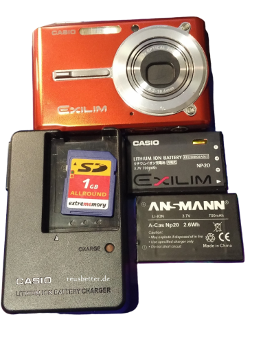 Casio EXILIM - EX-S600 Digitalkamera | 6.0 MP | 5,6 Zoll | Rot - Metall