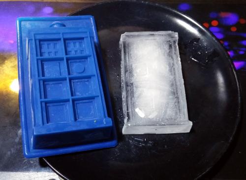 Doctor Who ☢ Tardis Police Box ☢ Riesen Eiswürfel ☢ Silikon Form