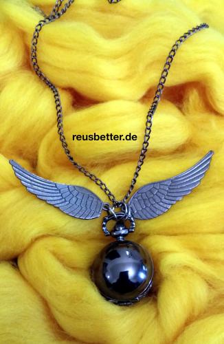 Harry Potter Snitch Quidditch Kette mit Uhr Goldener Schnatz Titan Black Poliert