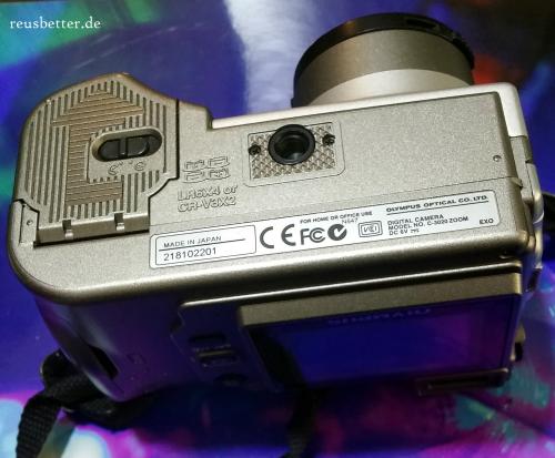 Olympus Optical C3020 ZOOM Digital Kamera | 3,2 MP | 1,8 TFT LCD | Silber