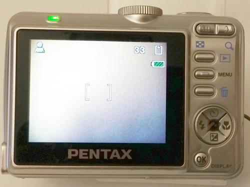 Pentax Optio E10 Digitalcamera ❖ 3 x zoom ❖ 6.0 MP ❖ Silber