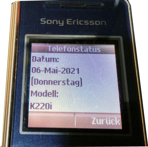 Sony Ericsson K220i Handy - Klassisch/Candy-Bar - Blau - Simlock Frei